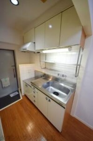 パシフィックパレス池の端(パシフィックパレスイケノハタ)の物件内観写真